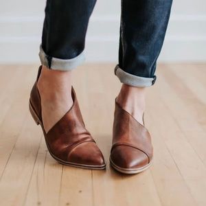 Free People Royale Flats- Size 6 1/2